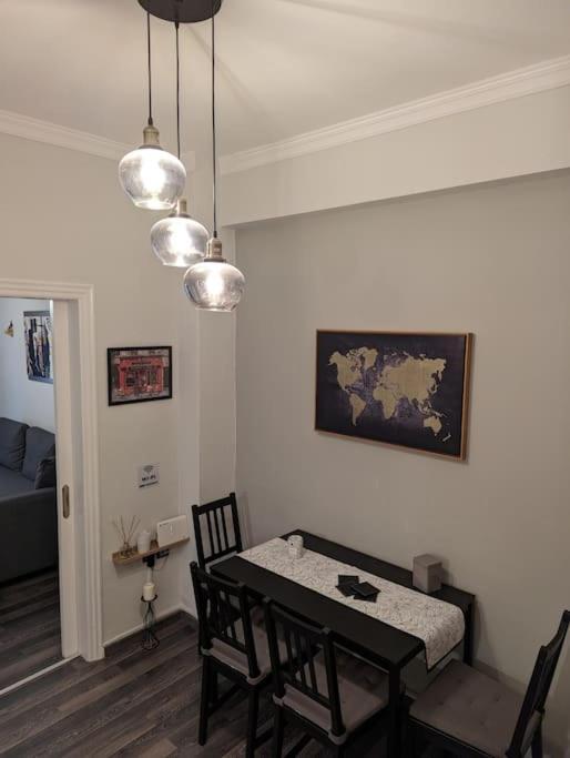 Cozy Apartm.Near Metro Ag.Marina Atenas Exterior foto
